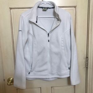 White Cabela’s jacket